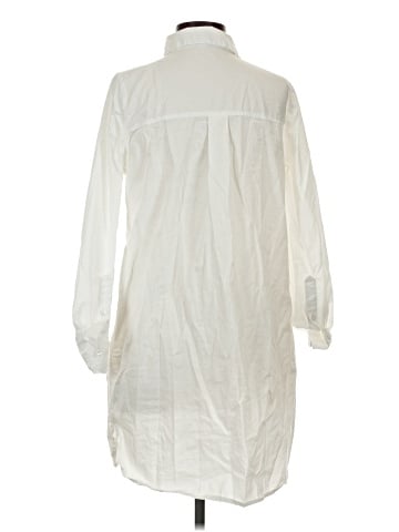 Old Navy Casual Dress (view 2)