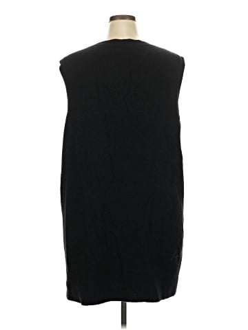 Old Navy Sweater Vest (view 2)