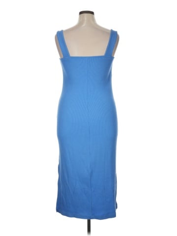 Old Navy Casual Dress (view 2)