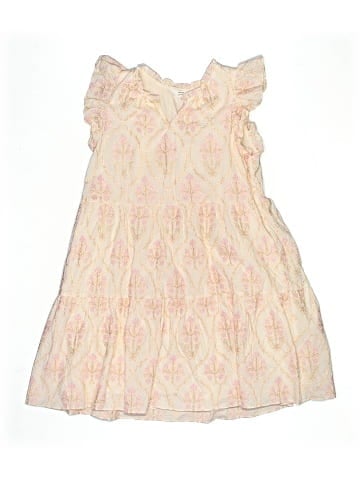a loves a Dress (view 1)