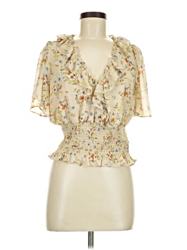 Astr The Label Short Sleeve Blouse