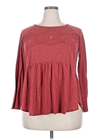 Xhilaration 3/4 Sleeve Top (view 1)
