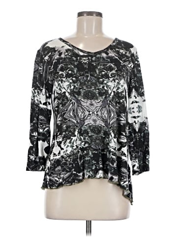 Parsley & Sage 3/4 Sleeve Blouse (view 1)