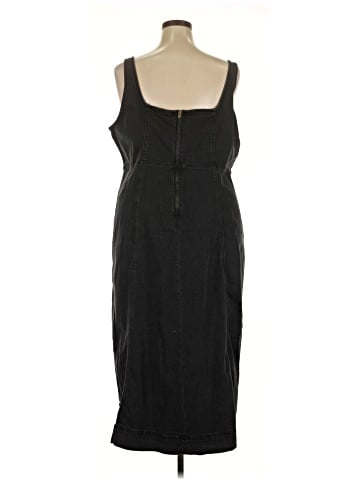 Old Navy Casual Dress (view 2)