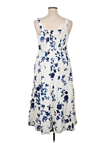 Old Navy Casual Dress (view 2)