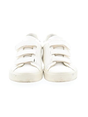 VEJA Sneakers (view 2)