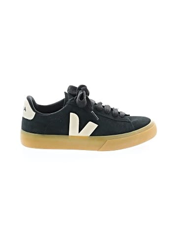 VEJA Sneakers (view 1)