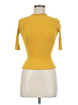 Hashttag Intrend Short Sleeve Turtleneck