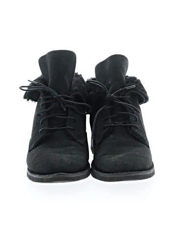 Ugg Australia Ankle Boots (view 2)