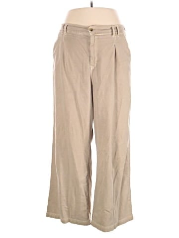 American Eagle Outfitters Khakis (view 1)