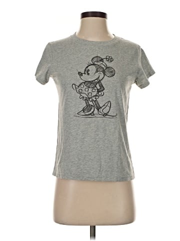 Uniqlo Short Sleeve T-Shirt (view 1)