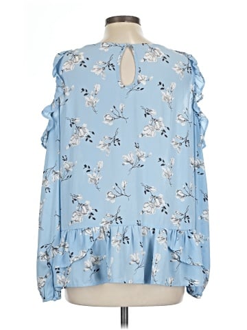 Crescent 3/4 Sleeve Blouse (view 2)