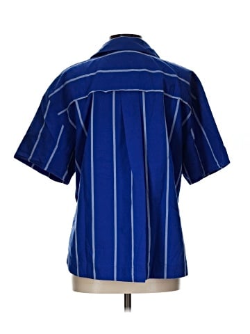 Madewell Oversized Boxy Button-Up Shirt in Stripe Signature Poplin (view 2)