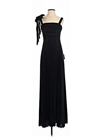 Lulus Cocktail Dress (view 1)