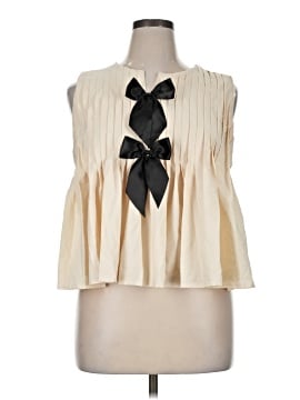 Shein Curve Sleeveless Blouse