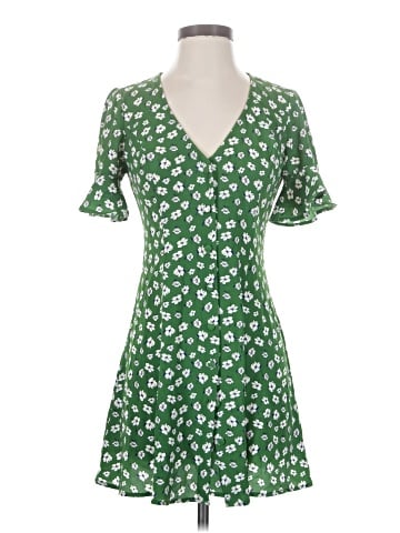 Forever 21 Casual Dress (view 1)