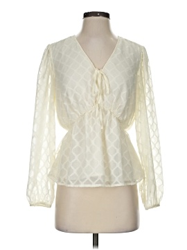 Elizabeth And James 3/4 Sleeve Blouse