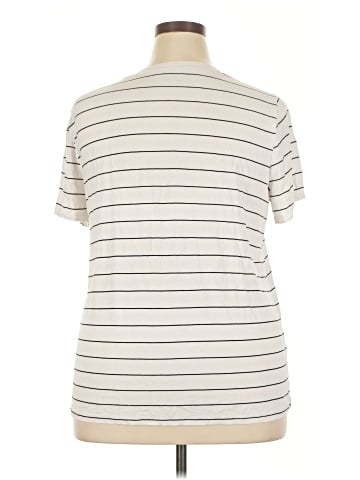 Torrid Short Sleeve T-Shirt (view 2)