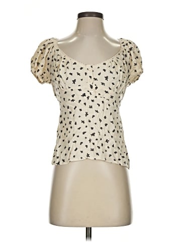 Love Tree Short Sleeve Top (view 1)
