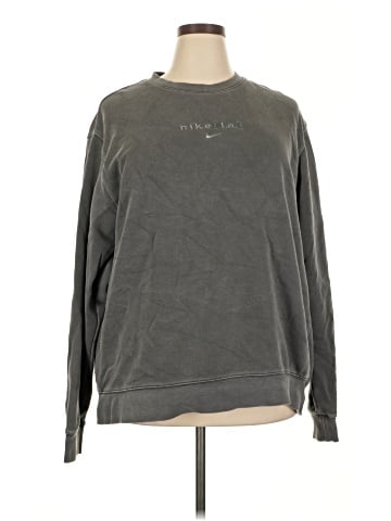 Nike Long Sleeve T-Shirt (view 1)