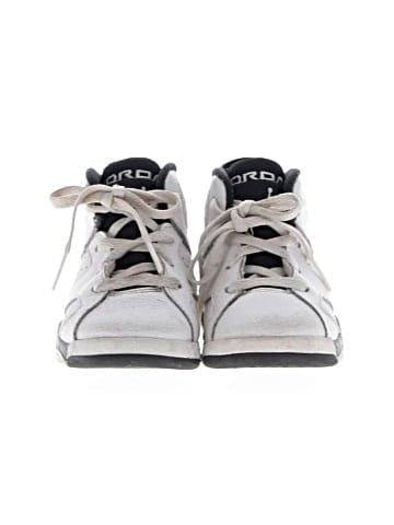 Air Jordan Sneakers (view 2)