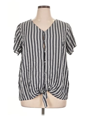 Lane Bryant Outlet Short Sleeve Blouse (view 1)