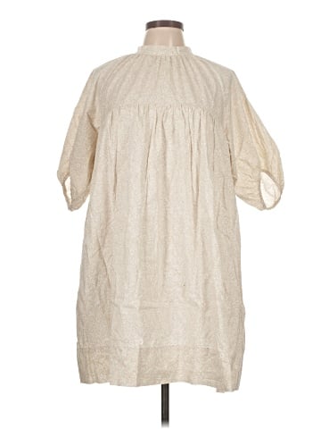Everlane Casual Dress (view 1)