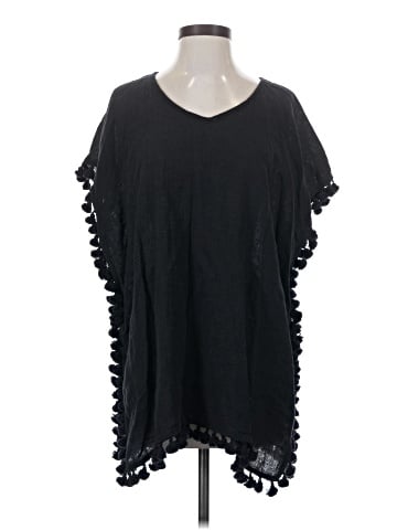 Pomander Place Short Sleeve Top (view 1)