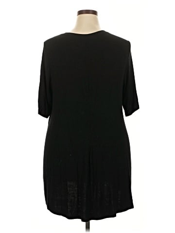Torrid 3/4 Sleeve T-Shirt (view 2)