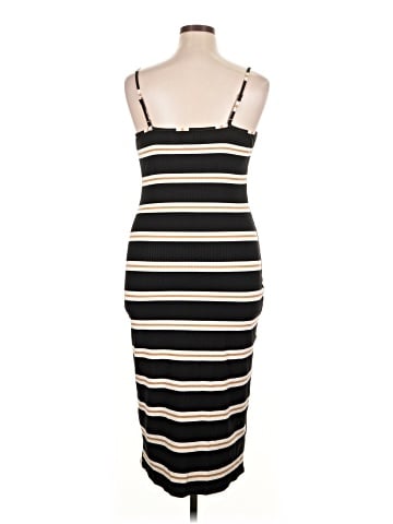 No Boundaries Casual Dress (view 2)