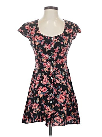 Forever 21 Casual Dress (view 1)