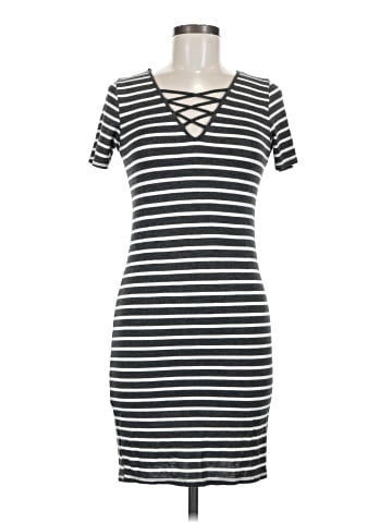 Heart & Hips Casual Dress (view 1)