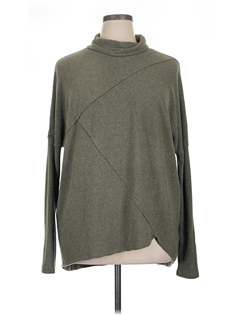 Pre-owned H By Bordeaux Turtleneck Sweater In Green