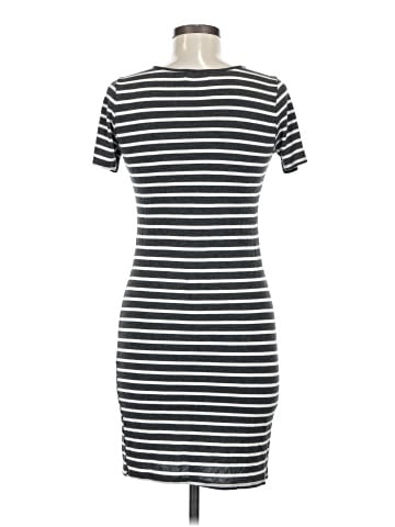 Heart & Hips Casual Dress (view 2)