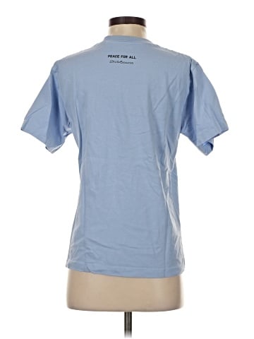 Uniqlo Short Sleeve T-Shirt (view 2)