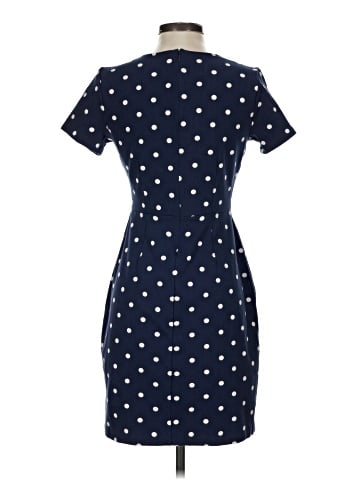 Old Navy Casual Dress (view 2)