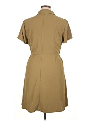 Everlane Casual Dress (view 2)