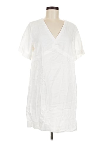 Old Navy Casual Dress (view 1)