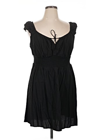 Old Navy Casual Dress (view 1)