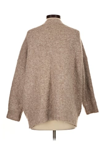 Pol Cardigan (view 2)