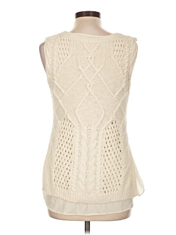 Moth Sleeveless Blouse (view 2)