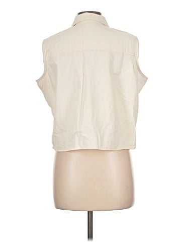 Levi's Sleeveless Button-Down Shirt (view 2)
