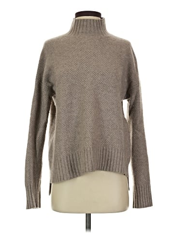 Everlane Cashmere Pullover Sweater (view 1)