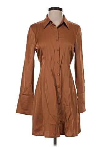 Abercrombie & Fitch Casual Dress (view 1)