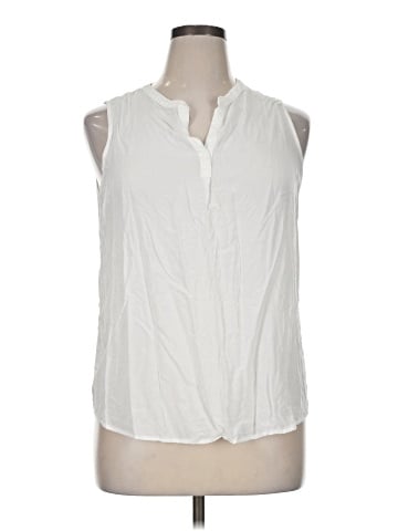 Liz Claiborne Sleeveless T-Shirt (view 1)