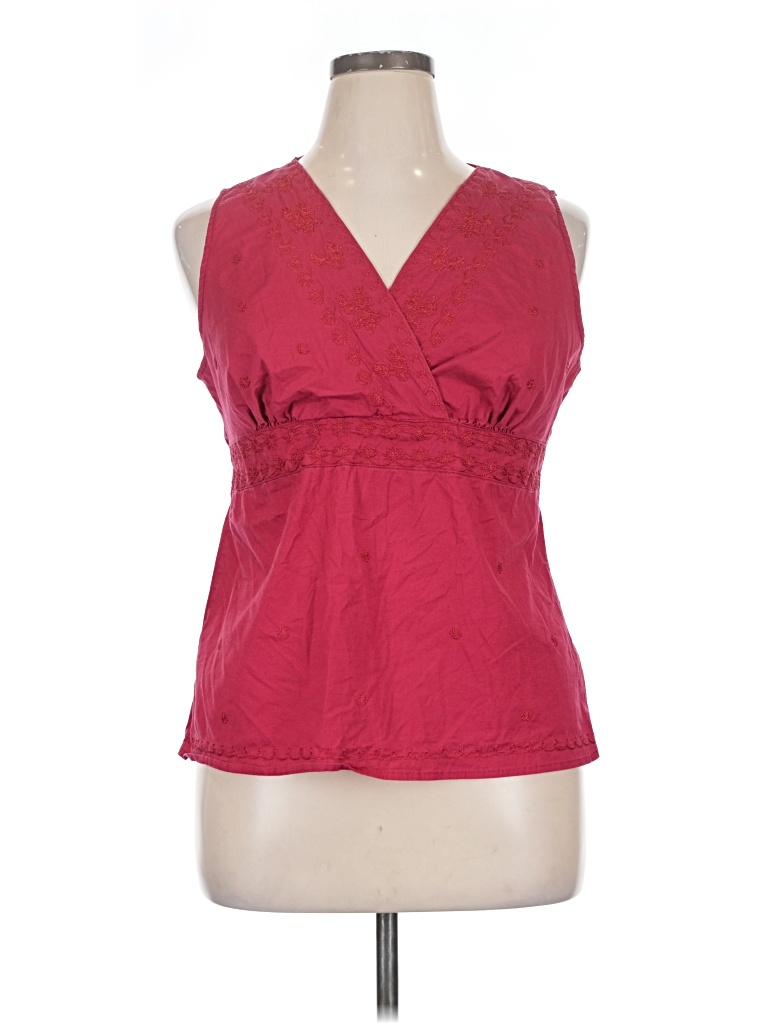 Pre-owned St. John's Bay Sleeveless Blouse In Red