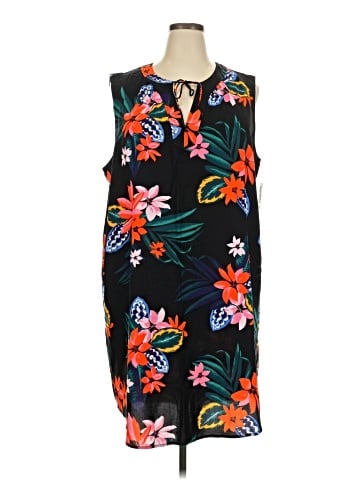 Old Navy Casual Dress (view 1)