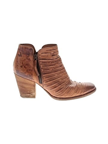 Paul Green Ankle Boots (view 1)
