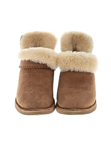 Ugg Ankle Boots (view 2)