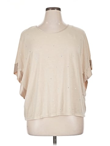 Daisy Fuentes Short Sleeve T-Shirt (view 1)